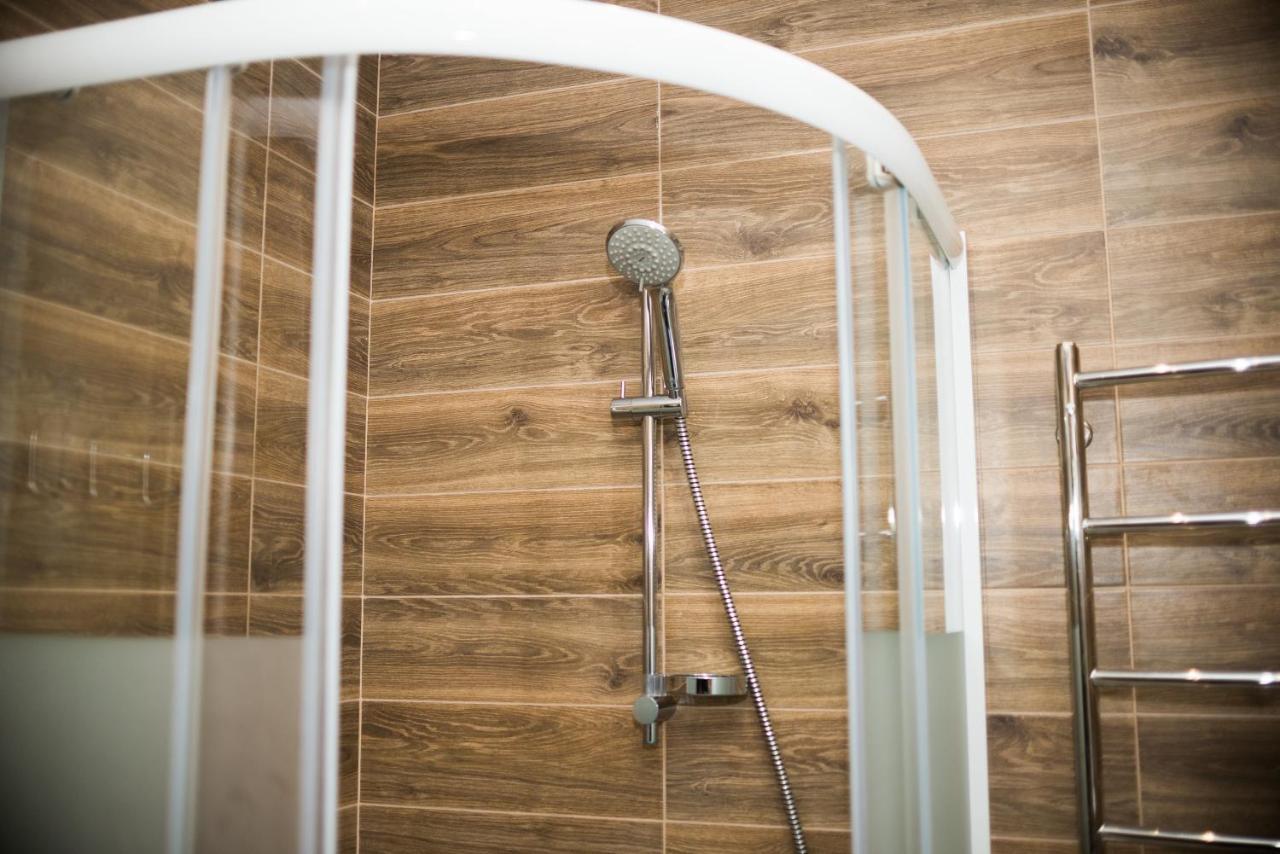 Modern Apartment Lviv Ngoại thất bức ảnh